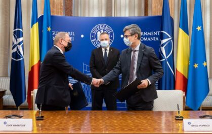 Rock Tech's Chairman, Dirk Harbecke, and Virgil Popescu, the Minister of Energy for Romania, sign the Memorandum of Understanding.