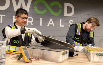 men recycling batteries