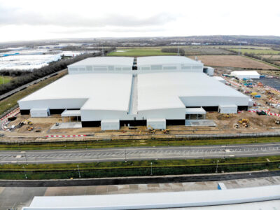 In July 2021, AESC announced the construction of AESC’s second Sunderland battery plant, which will be the UK’s largest gigafactory. When operational, it will have a capacity of 15.8 GWh and employ more than 1,000 people. This represents a six-fold increase in UK electric vehicle battery production.