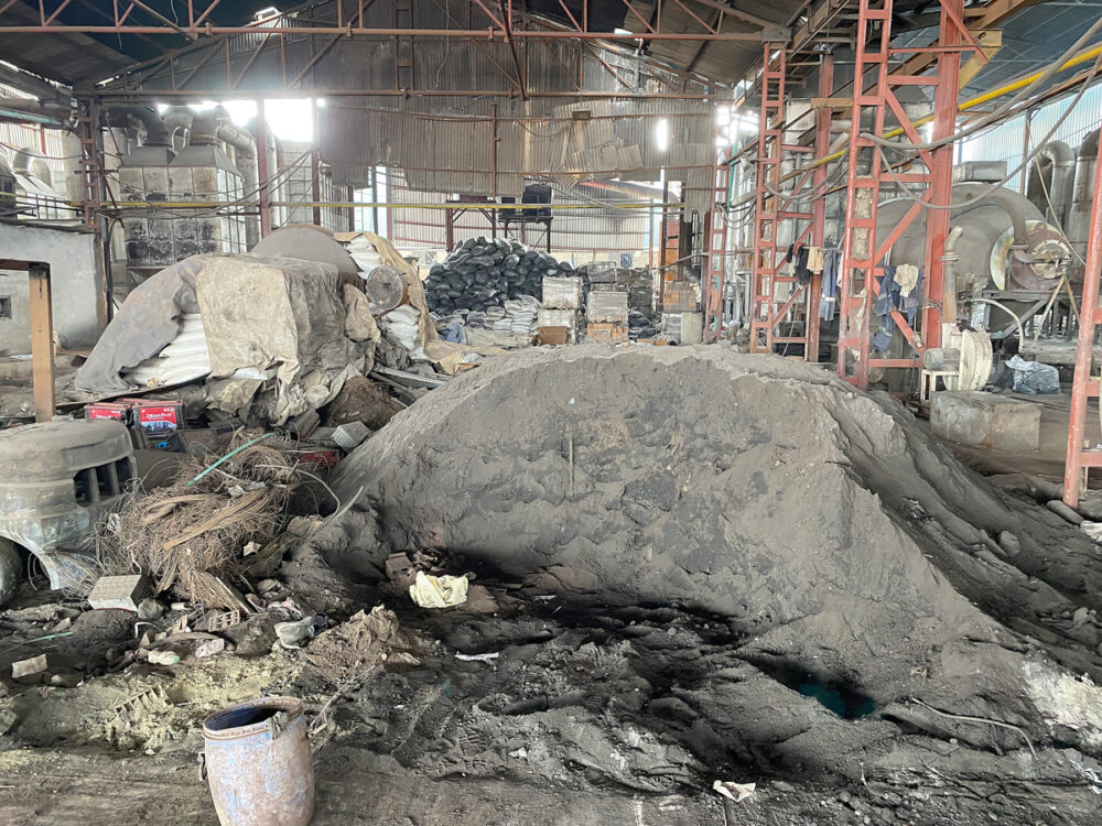 Visual impression from an unsound recycler in Nigeria.