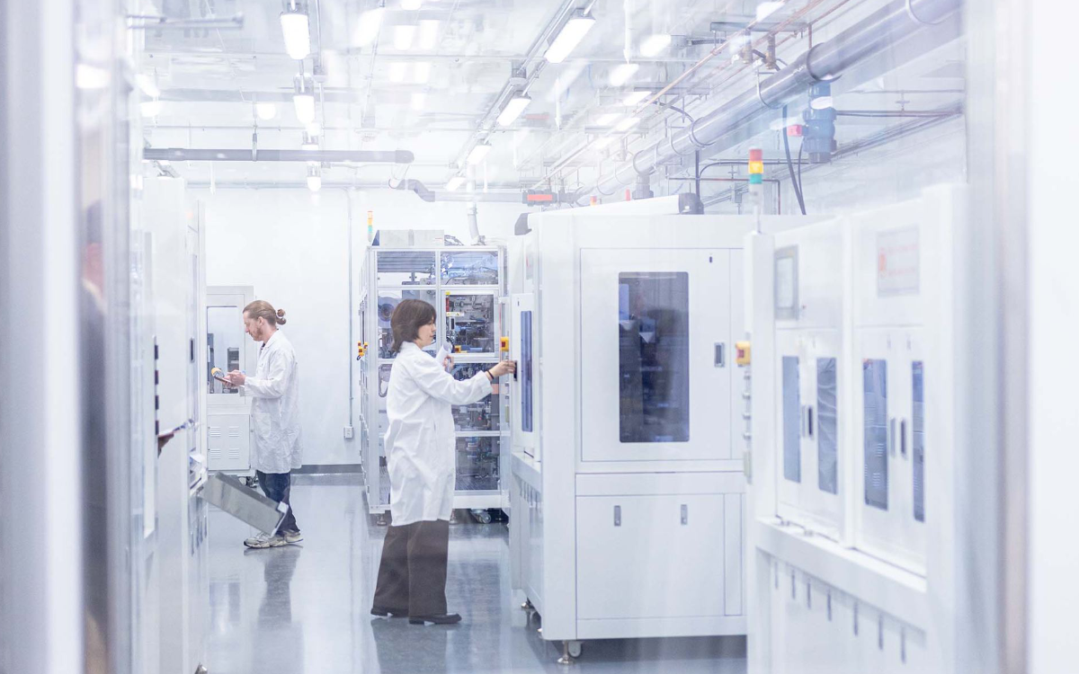 UT Dallas debuts BEACONS battery facility