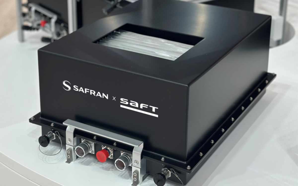 Partnership to develop advanced aviation battery